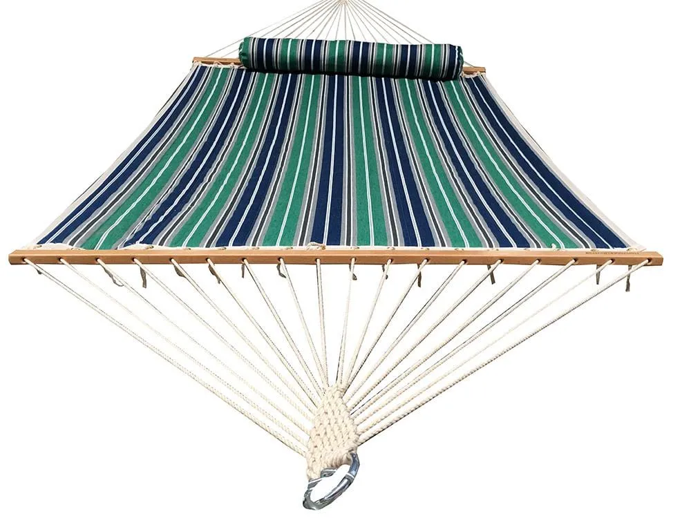 Deluxe Quilted Hammock with Wicker Stand